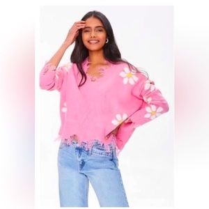 Just Polly Pink Daisy Flower Cropped Raw Hem Distressed Sweater Size Medium